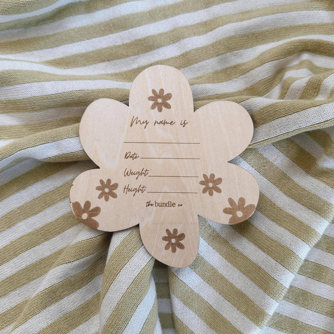 Birth announcement plaque - flower design
