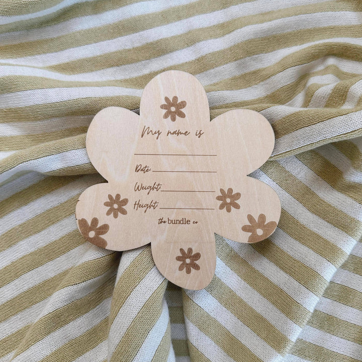 Birth announcement plaque - flower design