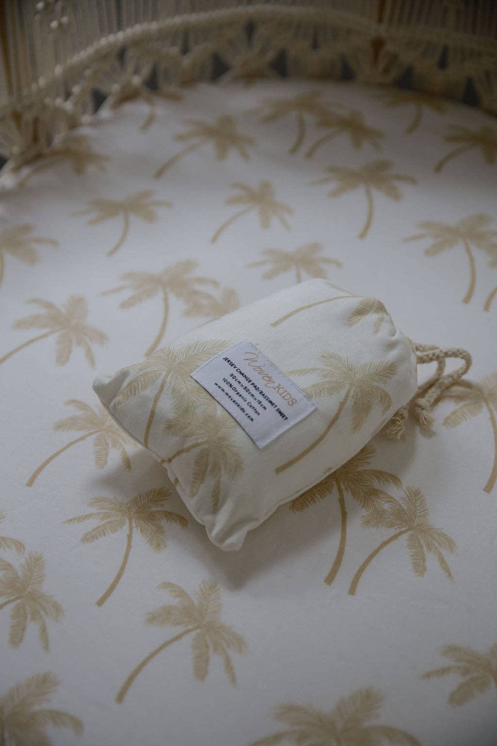 Palm Tree Organic Cotton Jersey Change Pad / Bassinet Sheet