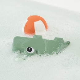 Done by Deer Bath squirter toy - Croco & ball