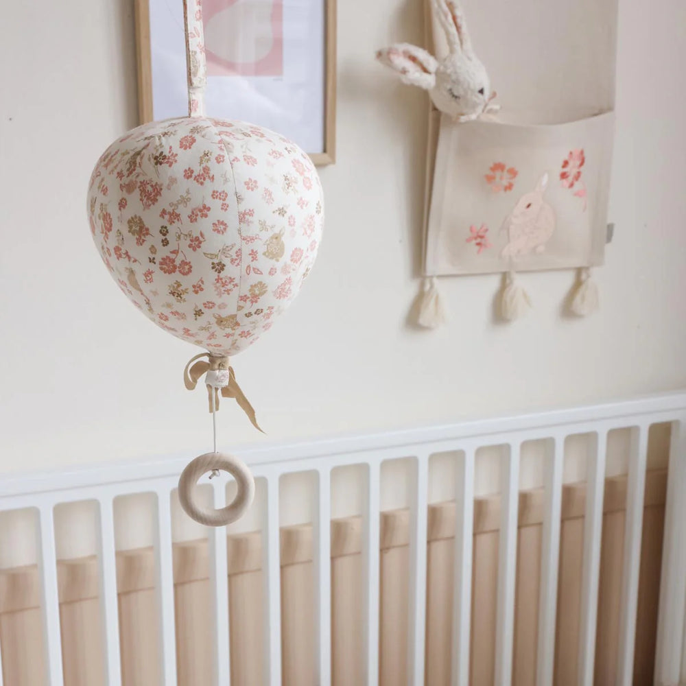 Noosa Home Decor I Hammocks, Crotchet Buntings, Throws I Noosa Bed Body Baby