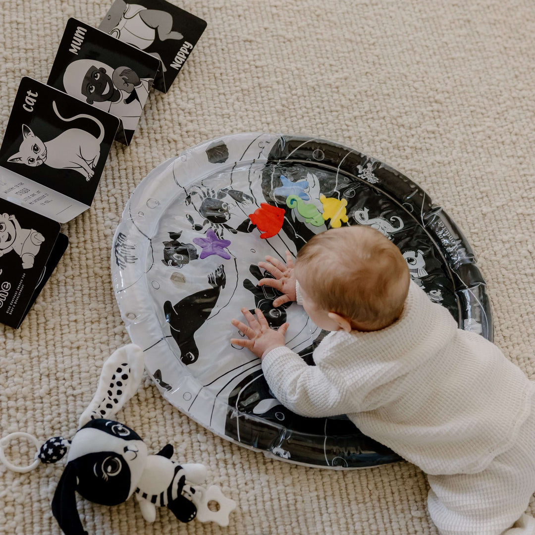 Hello Little One High Contrast Baby Gift Set (Wholesale)