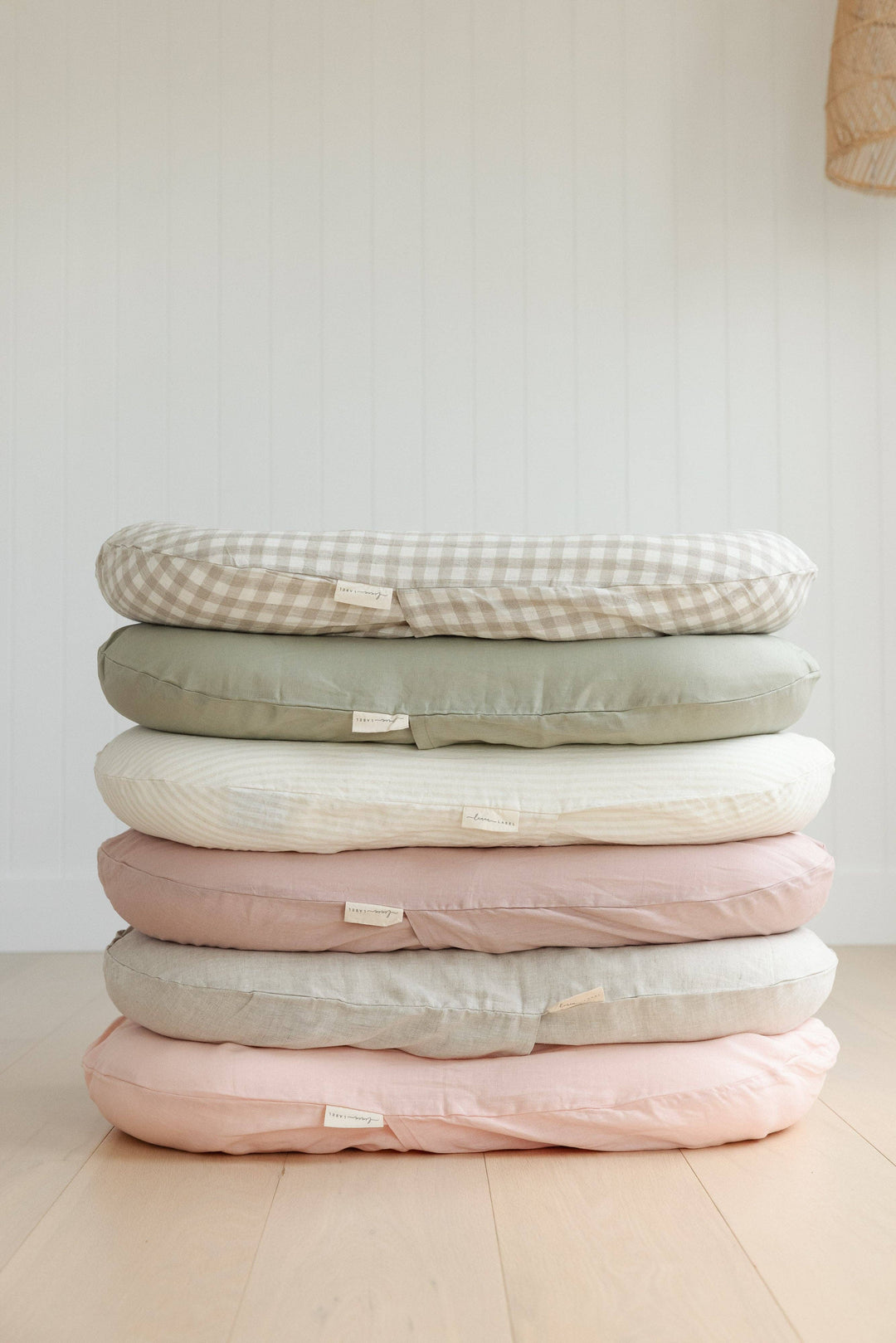 Baby Lounger Nest + Stripe Natural Linen Cover