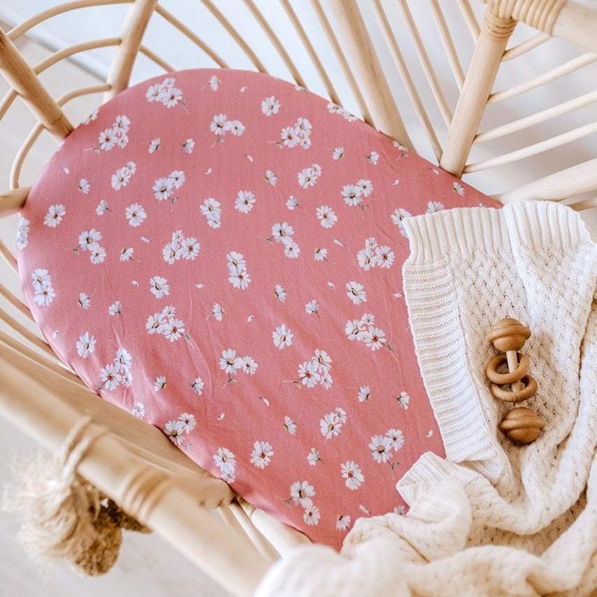 Snuggle Hunny Bassinet sheet/Change pad cover